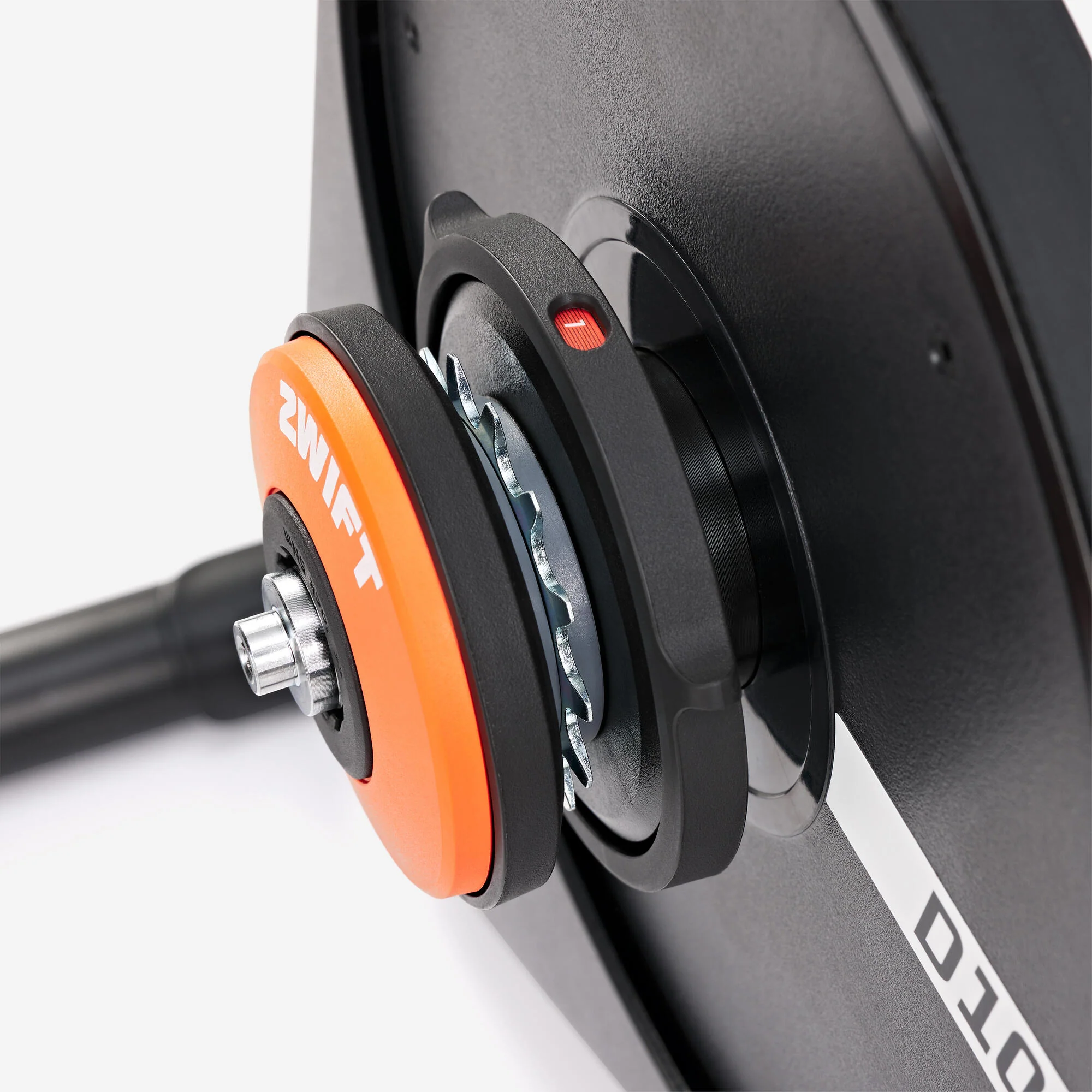 Van Rysel D100 Smart Trainer with Zwift Cog and Click - Image 6